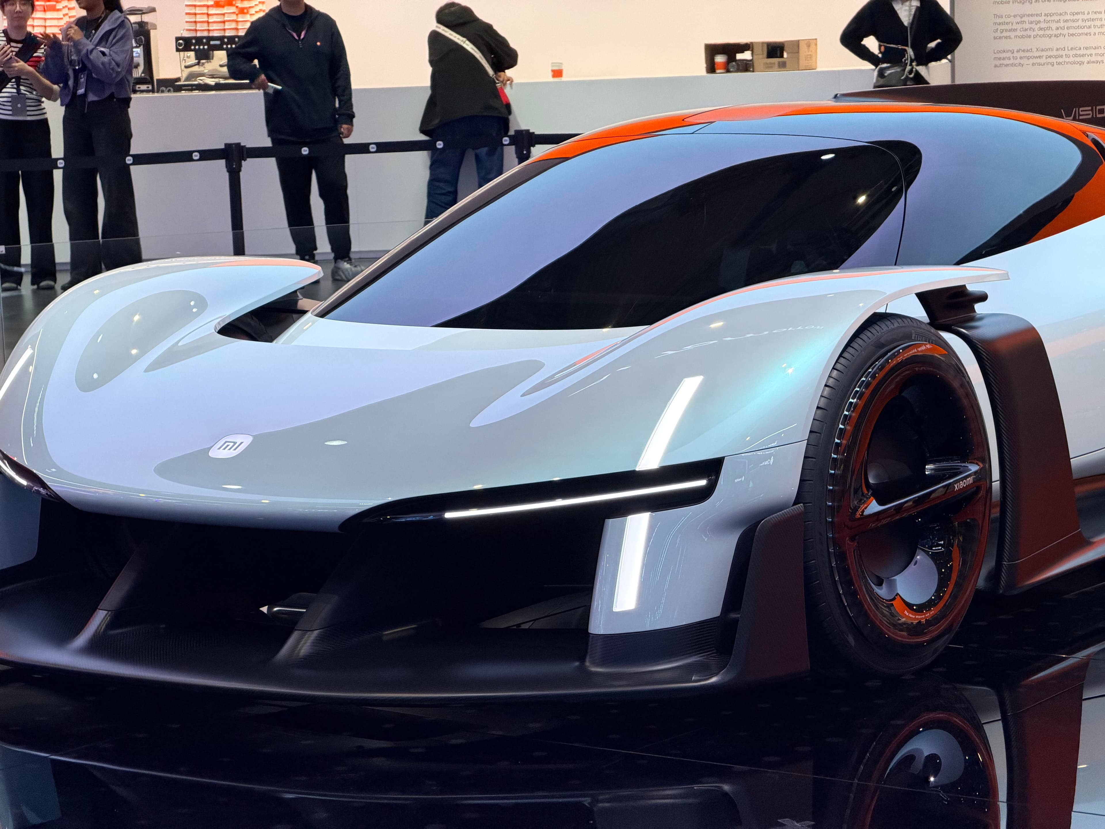 AI-powered car customization technology displayed at Barcelona MWC